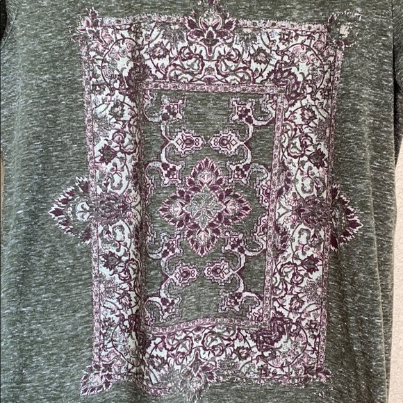 Style & Co Olive/Cream/Burgundy/Silver Top - Small - Picture 2 of 5